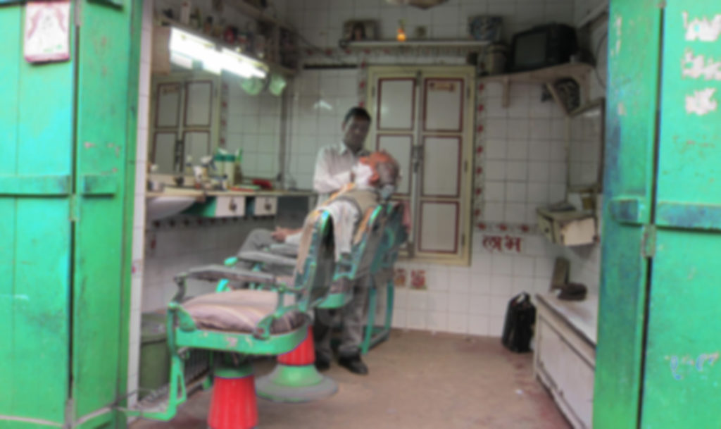 barber-shop-india-corona
