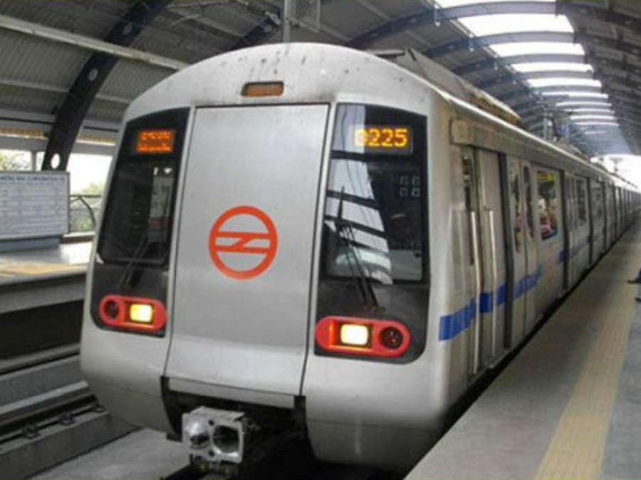 Delhi-Metro-Corona